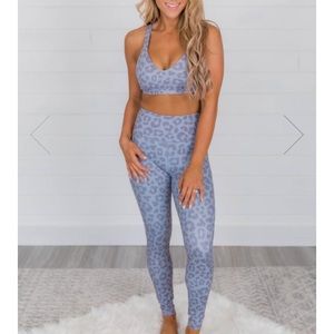 RUN TO YOU ANIMAL PRINT GREY LEGGINGS